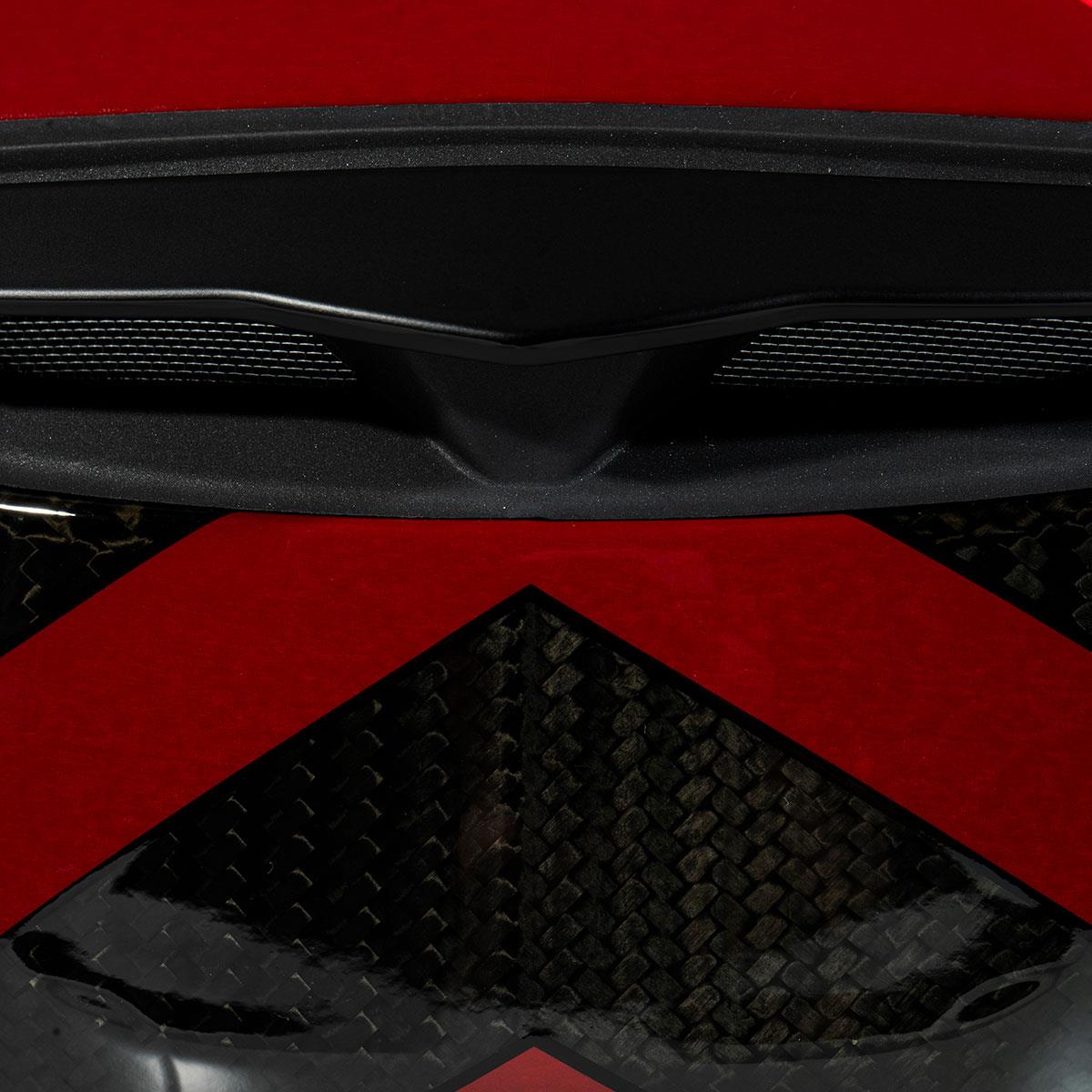 Zeus ZS-1800B Gloss Carbon AM9 Red Kapalı Kask